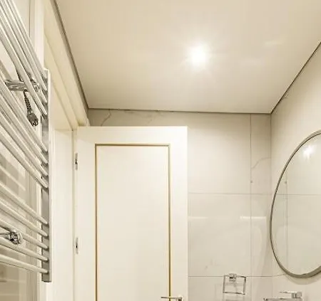 Taksim 360 Apartment *