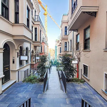 Апартаменты Taksim 360 Marmara
